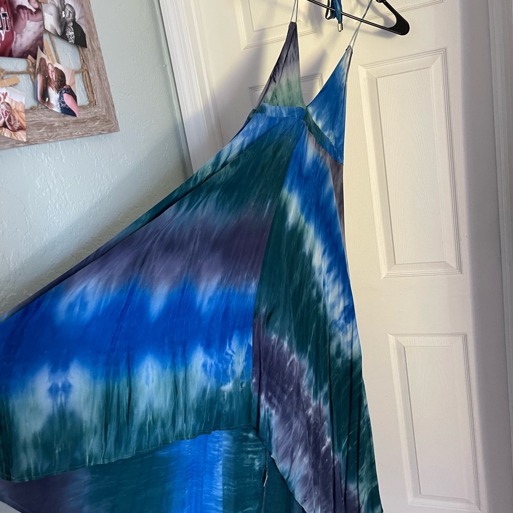 Lulus tie dye flowy sundress
